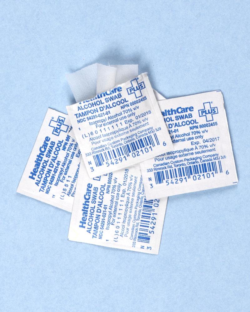 Alcohol wipe store packets